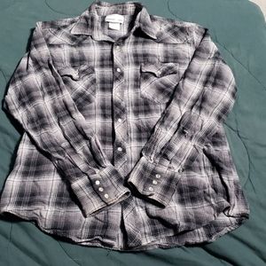Mens Large pearl snap up Wrangler Wrancher Shirt